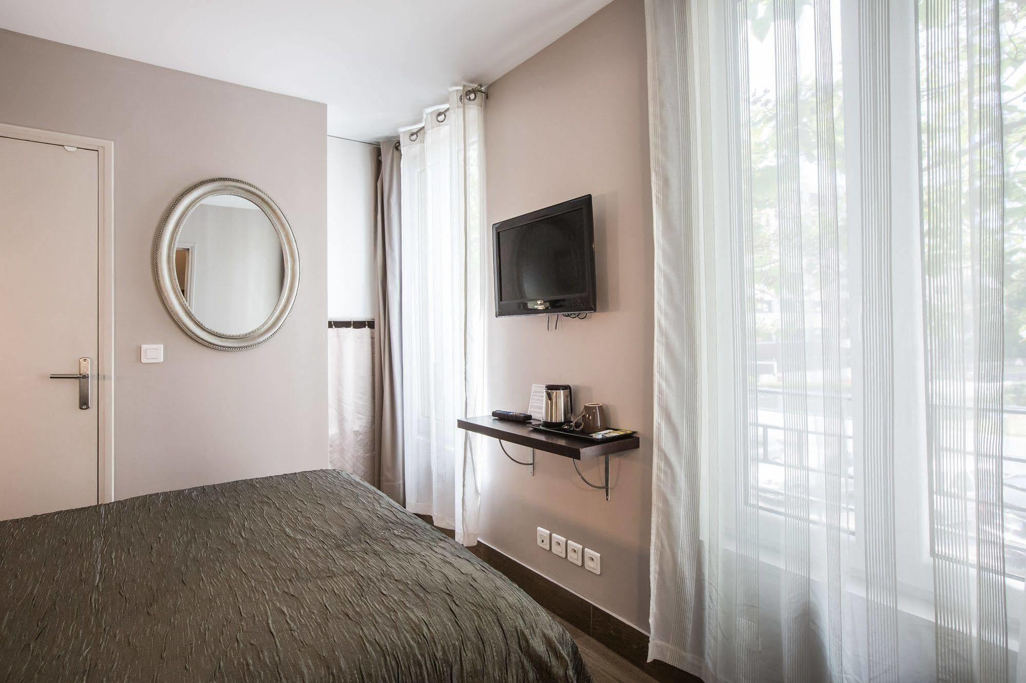 Hotel Le Figuier Ivry-sur-Seine Exteriér fotografie